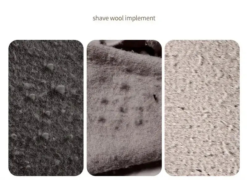 Double-sided pet hair remover by Smartlyo showing its dual cleaning surfaces on a white background.
