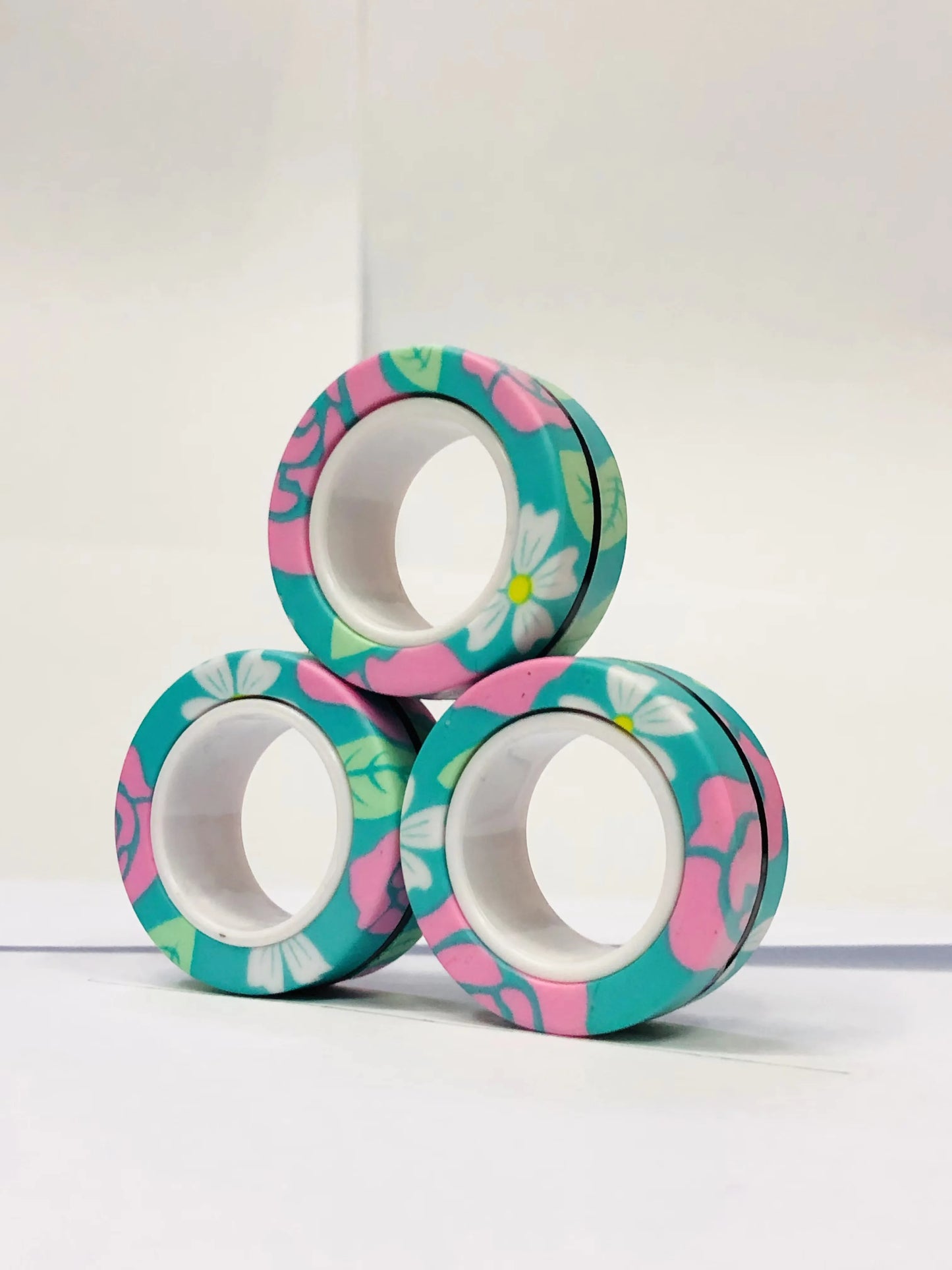 Magnetic Fidget Rings 3pcs – Finger Spinner Stress Relief Set