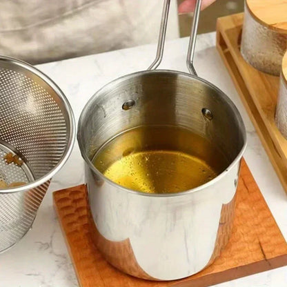 Smartlyo stainless steel fryer with digital controls and large basket for efficient frying.