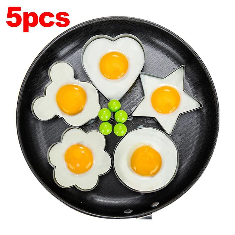 Smartlyo stainless steel heart-shaped fried egg mold and pancake maker for breakfast, omelette rings, and kitchen cooking tools.