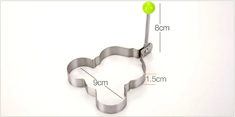 Stainless steel heart-shaped fried egg mold from Smartlyo, used for making pancakes, omelettes, and breakfast sandwiches in the kitchen.