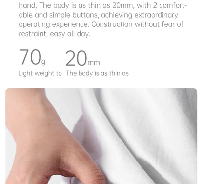 Digital inclinometer from Smartlyo with laser protractor feature, showing a close-up of the device’s display and measurement scale.