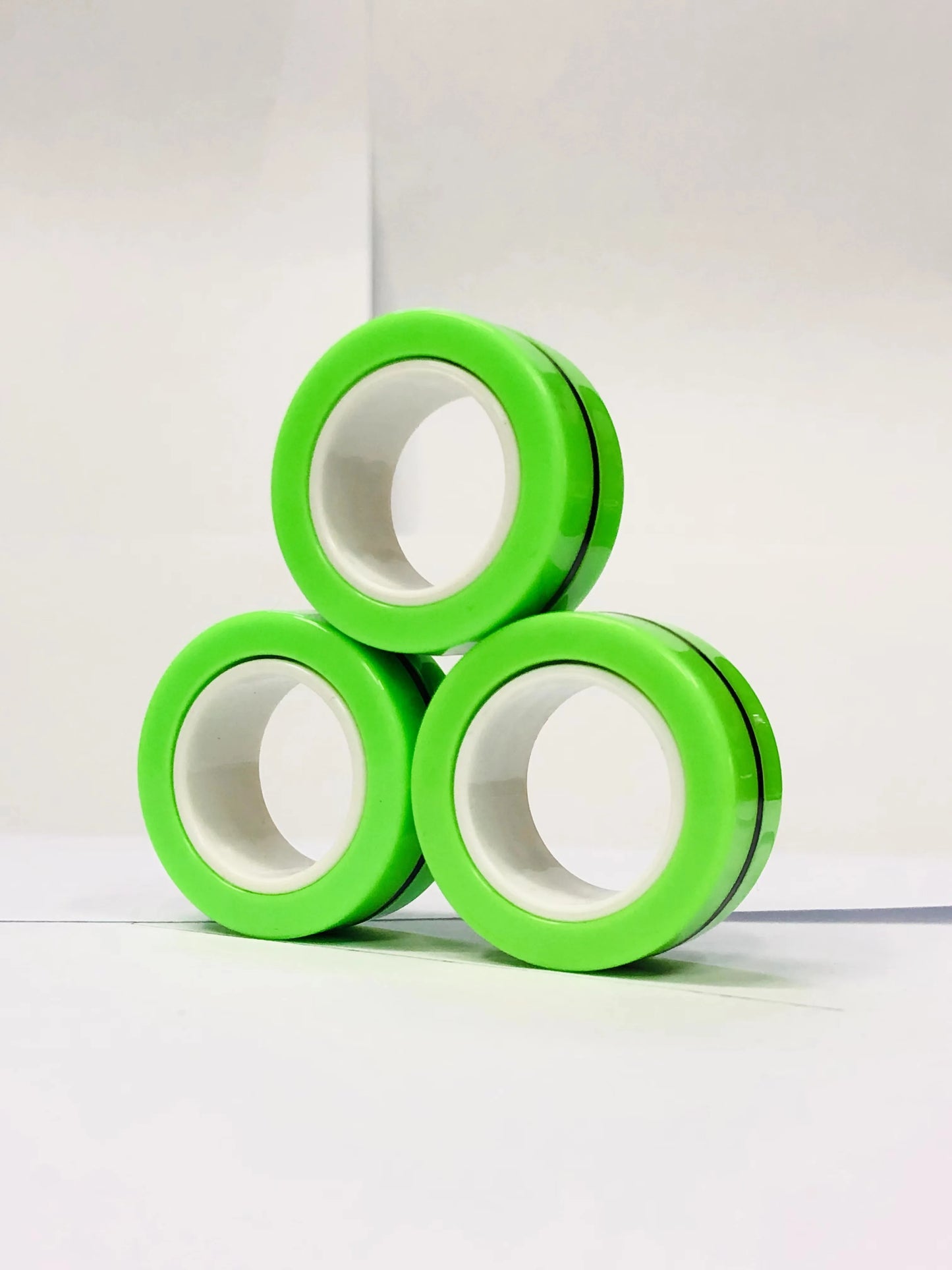 Magnetic Fidget Rings 3pcs – Finger Spinner Stress Relief Set